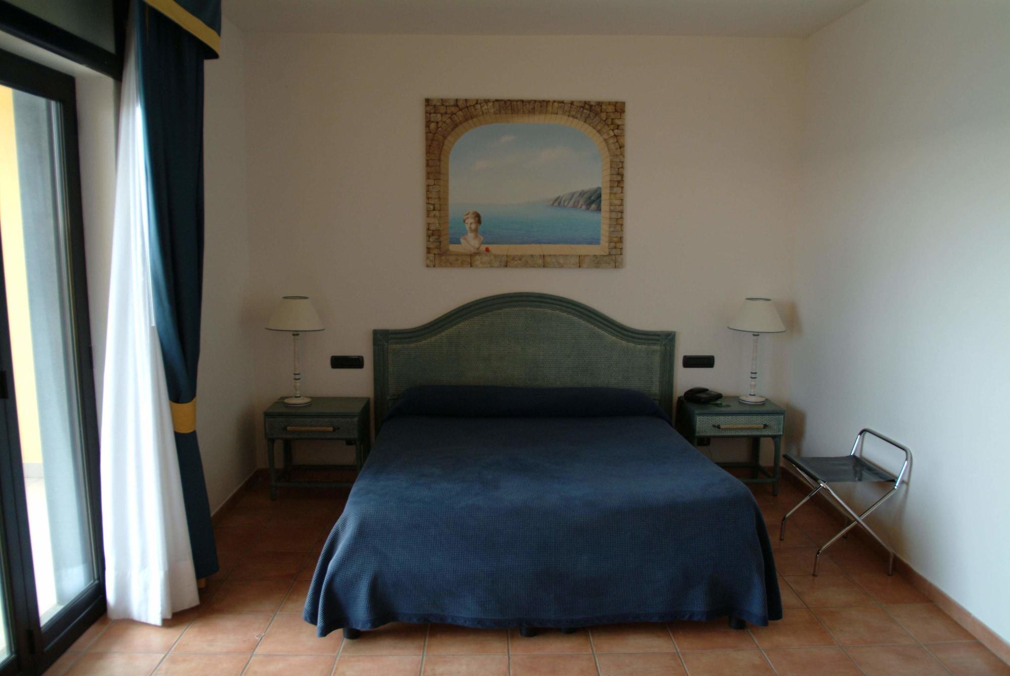Hotel Club Sabbiadoro Battipaglia Esterno foto